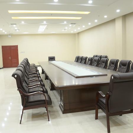 Hotel Super 8 Henshui Zhongxin North Avenue Hengshui Zewnętrze zdjęcie